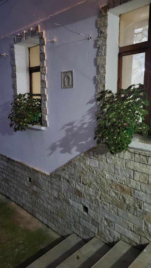 Guest House Hasko Gjirokastër Extérieur photo