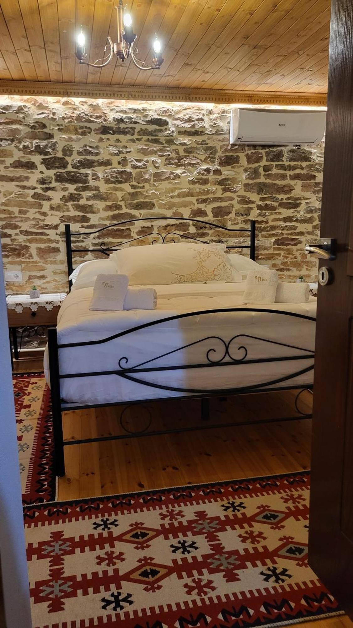 Guest House Hasko Gjirokastër Extérieur photo