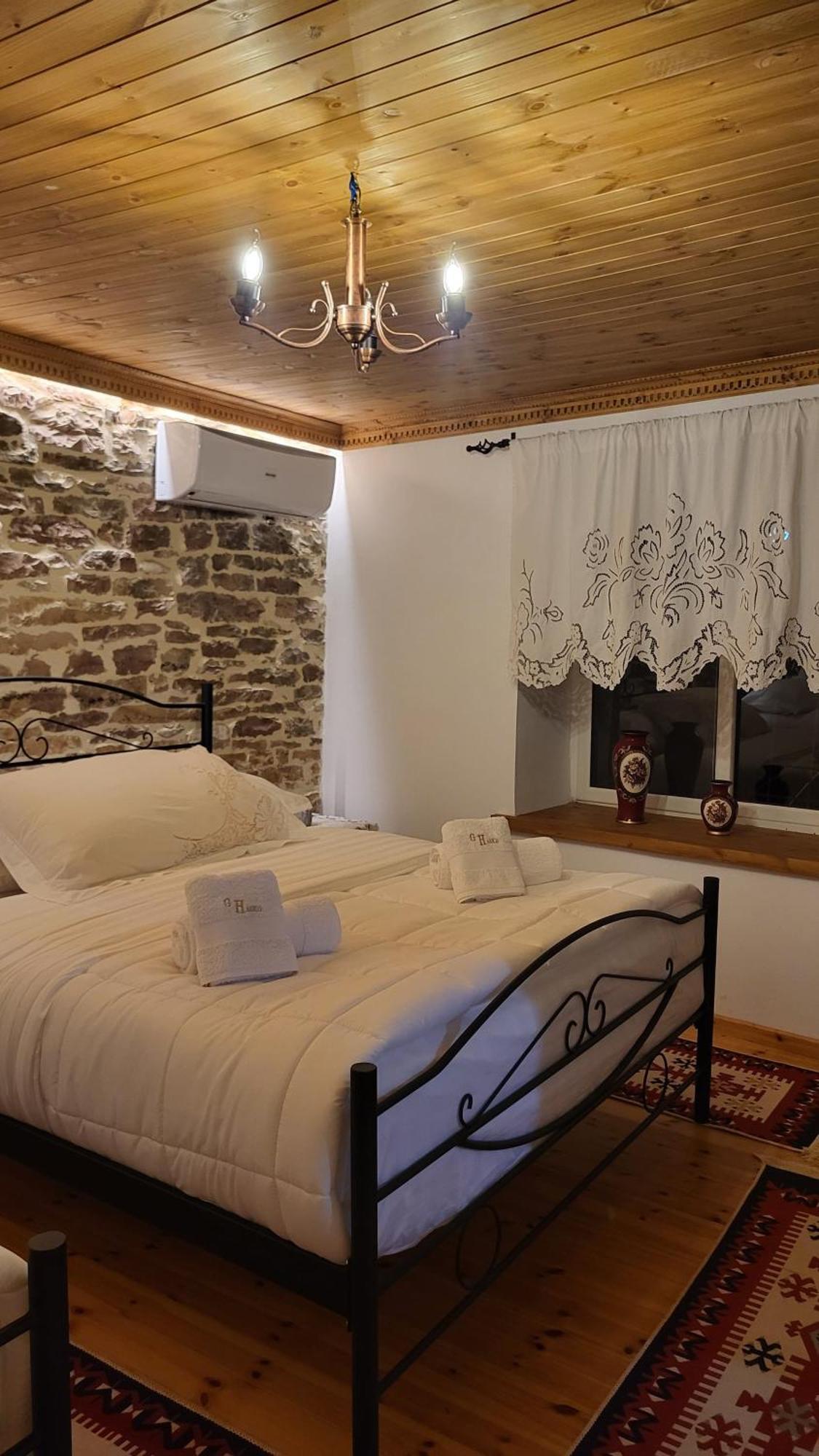 Guest House Hasko Gjirokastër Extérieur photo